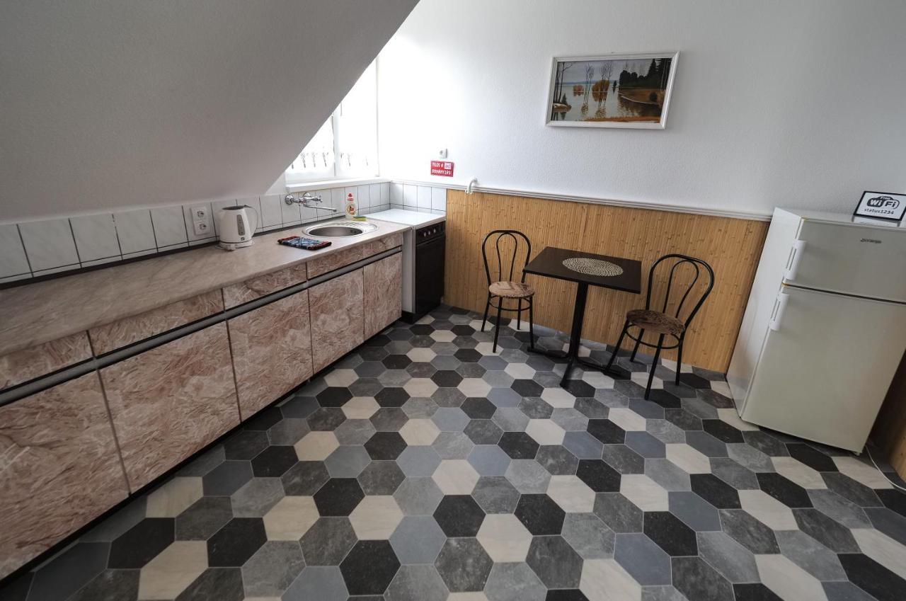 Panzio Status Appartement Hajdúszoboszló Buitenkant foto